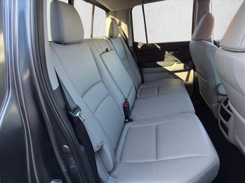 Used 2019 Honda Ridgeline RTL image 16