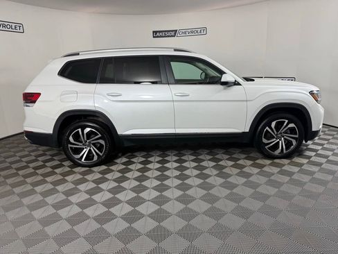 Used 2023 Volkswagen Atlas SEL AWD/4WD image 7