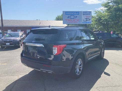 Used 2021 Ford Explorer XLT w/ Equipment Group 202A AWD/4WD image 7