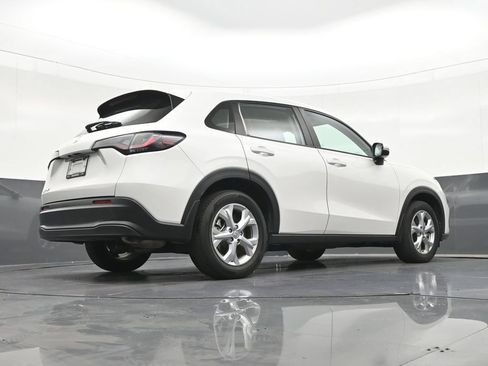 Used 2025 Honda HR-V LX image 26