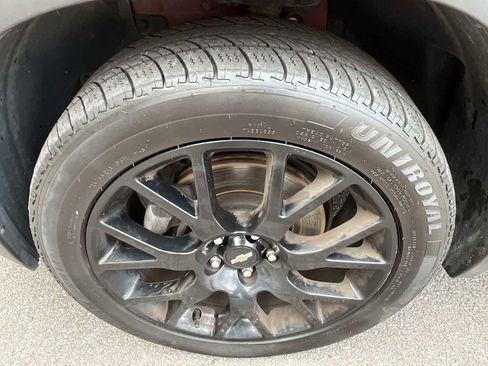 Used 2021 Chevrolet Trax LT w/ Sport Edition image 30