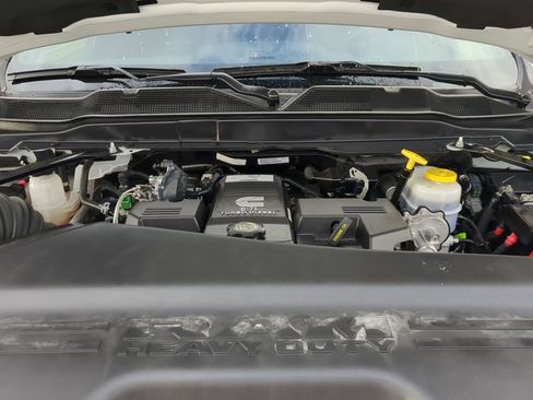 Used 2024 RAM 3500 Laramie w/ Night Edition image 34