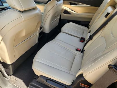 Used 2023 INFINITI QX60 Luxe w/ Vision Package FWD image 21