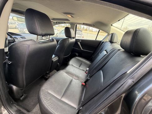 Used 2011 MAZDA MAZDA3 s Grand Touring image 10