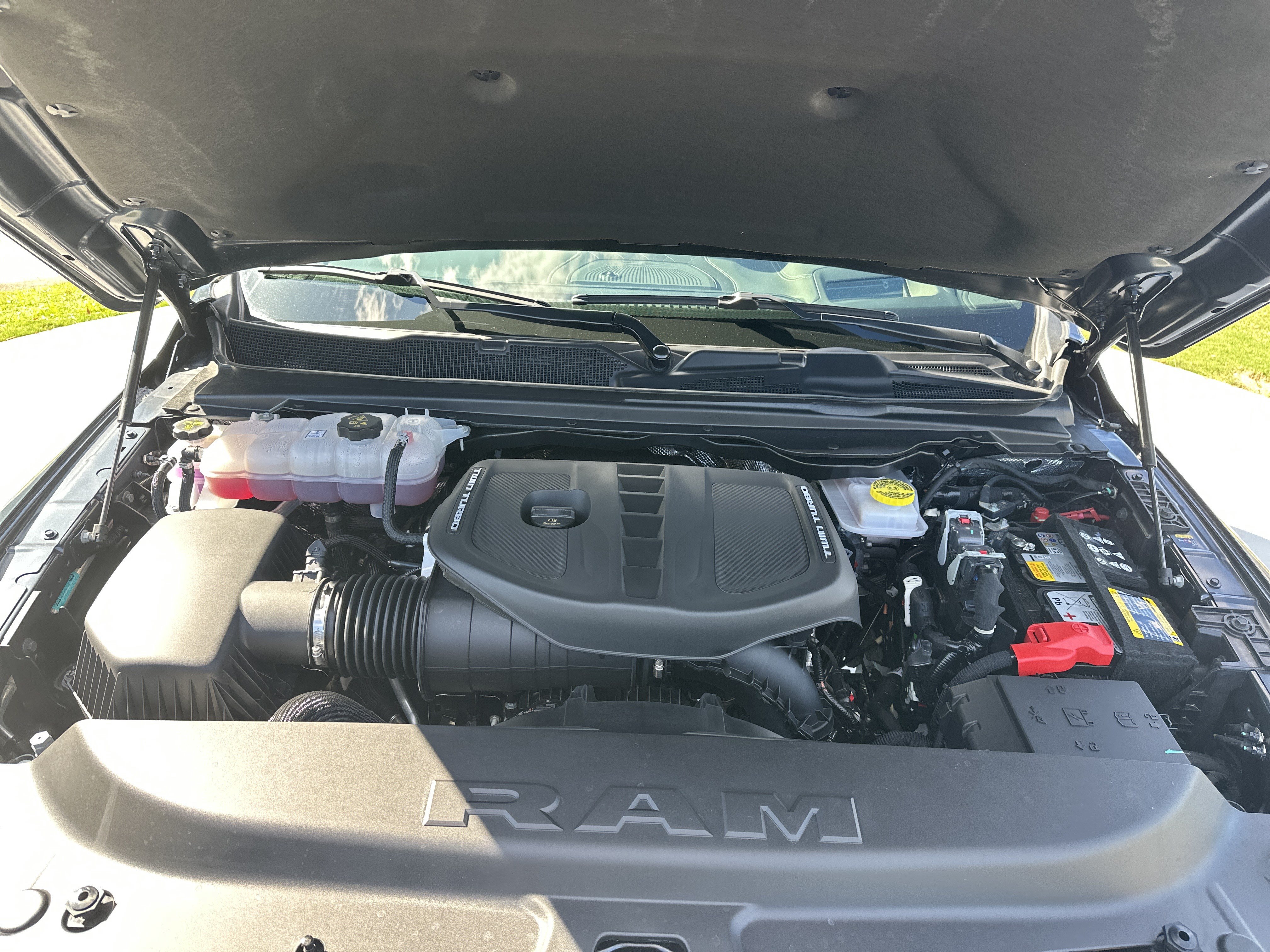 Used 2026 RAM 1500 Limited AWD/4WD image 34