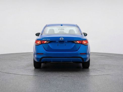 Used 2025 Nissan Sentra SV FWD image 7