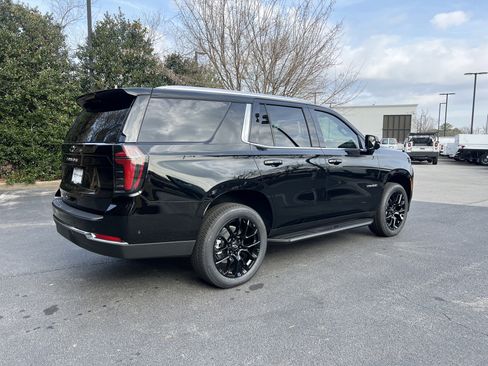 New 2026 Chevrolet Tahoe LS image 9