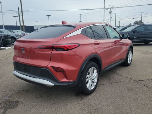 Used 2024 Buick Envista Preferred w/ Convenience I Package image 4