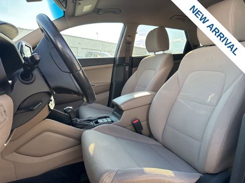 Used 2021 Hyundai Tucson Sport image 16