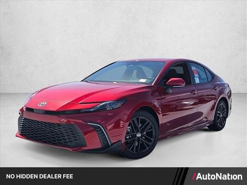 New 2026 Toyota Camry SE FWD image 1