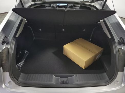 New 2026 Toyota Prius Plug-In Hybrid FWD image 12
