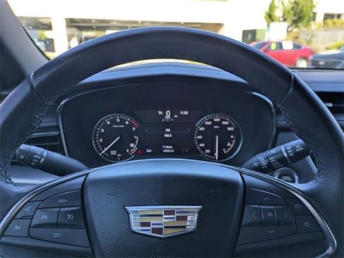 Certified 2023 Cadillac XT5 Luxury image 30