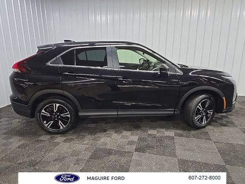Used 2025 Mitsubishi Eclipse Cross SE AWD/4WD image 2