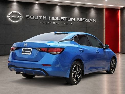 Certified 2025 Nissan Sentra SV w/ All-Weather Package FWD image 4
