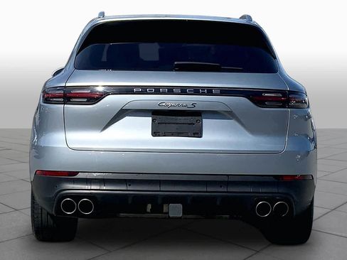 Used 2020 Porsche Cayenne S AWD/4WD image 9