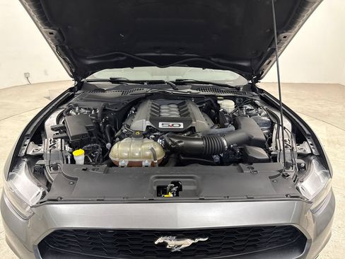 Used 2016 Ford Mustang GT Premium w/ Equipment Group 401A RWD image 18