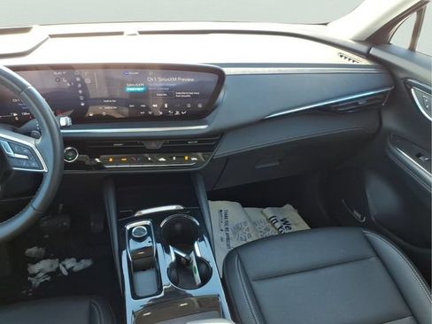 Used 2025 Buick Envision Preferred AWD/4WD image 14