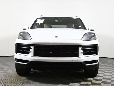 Used 2026 Porsche Cayenne E-Hybrid AWD/4WD image 10