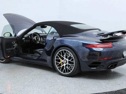 Used 2015 Porsche 911 Turbo S image 10