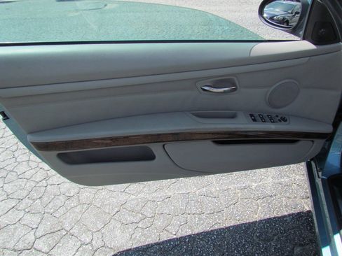 Used 2008 BMW 335i Convertible RWD image 11