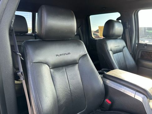 Used 2013 Ford F150 Platinum image 16