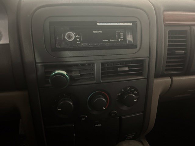 Used 1999 Jeep Grand Cherokee Laredo RWD image 13
