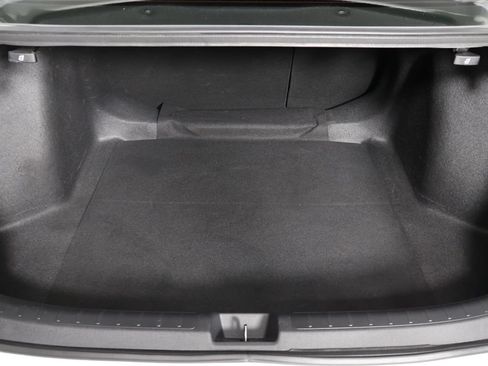 Used 2025 Honda Civic Sport image 17