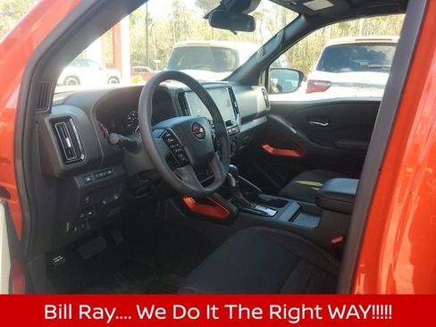 Certified 2025 Nissan Frontier PRO-4X w/ Interior Protection Package image 10