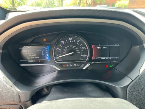 Used 2017 Lincoln MKZ Reserve FWD image 17