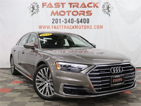 Used 2019 Audi A8 L 3.0T w/ Luxury Package image 3
