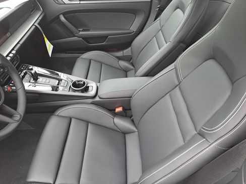 Used 2026 Porsche 911 Carrera image 19