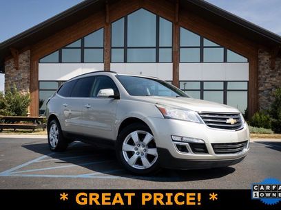 Used 2017 Chevrolet Traverse LT w/ Style and Technology Package
