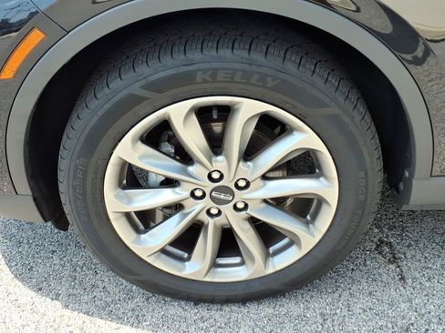 Certified 2022 Lincoln Corsair AWD w/ Premium Package image 10