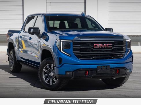 Used 2024 GMC Sierra 1500 AT4 w/ Technology Package AWD/4WD image 1