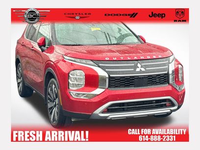 Used 2025 Mitsubishi Outlander SE