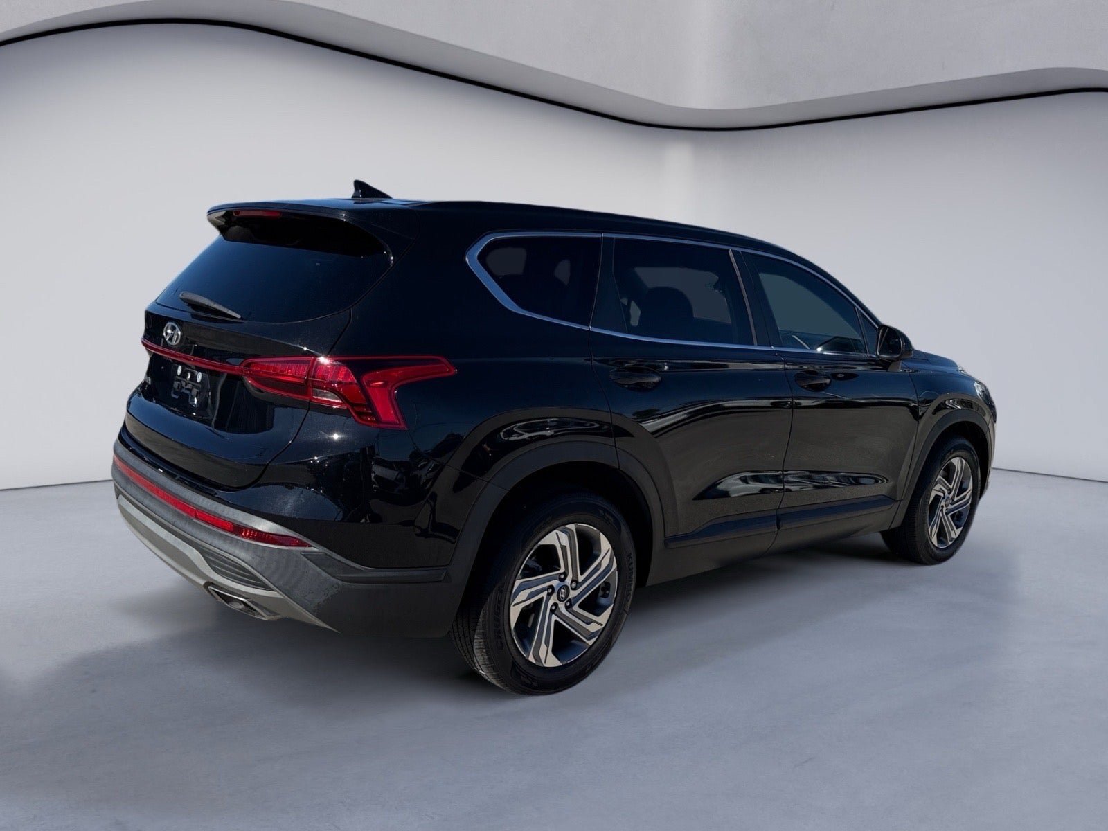 Used 2023 Hyundai Santa Fe SE FWD image 5