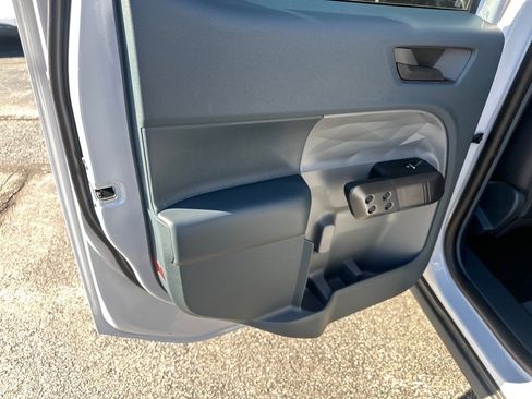 New 2025 Ford Maverick Lariat w/ Black Appearance Package image 32