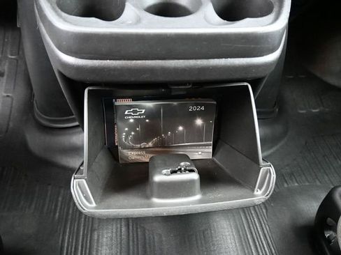 Used 2024 Chevrolet Express 2500 Work Van w/ Driver Convenience Package image 26
