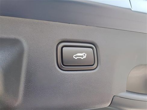 New 2025 Kia EV6 Wind image 23