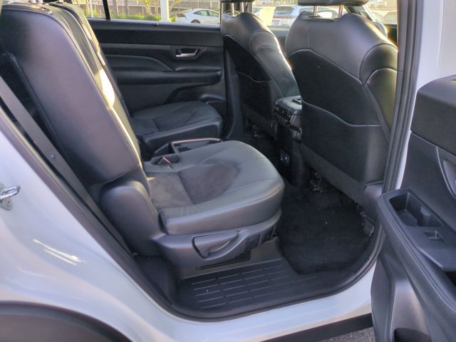 Used 2026 Toyota Grand Highlander AWD Hybrid image 22
