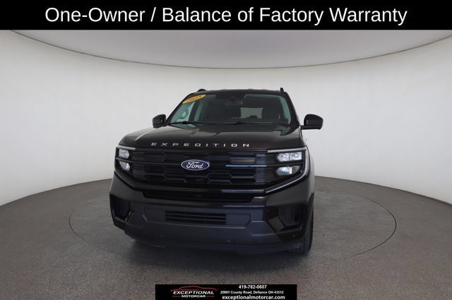 Used 2025 Ford Expedition Active AWD/4WD image 32