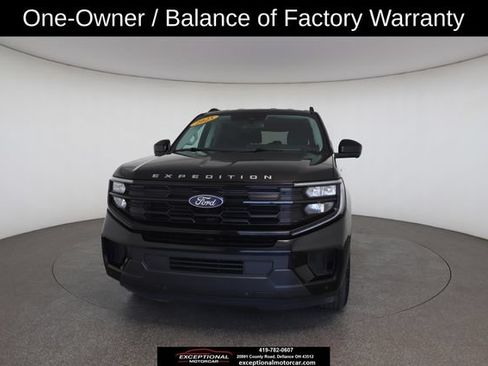 Used 2025 Ford Expedition Active AWD/4WD image 32