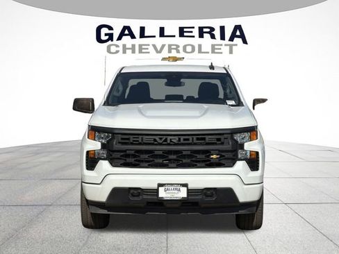 New 2026 Chevrolet Silverado 1500 Custom image 3