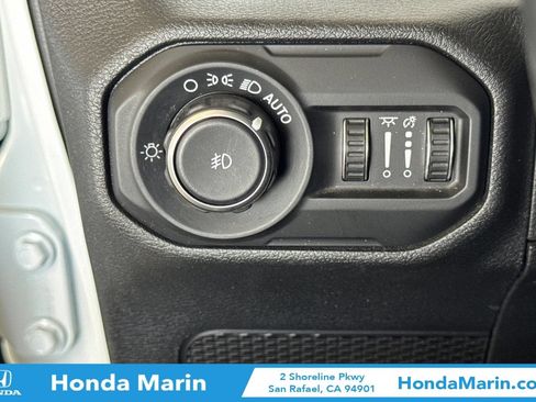Used 2021 Jeep Wrangler Unlimited Sport AWD/4WD image 34