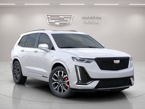 New 2025 Cadillac XT6 Sport w/ LPO, Floor Liner Package image 2