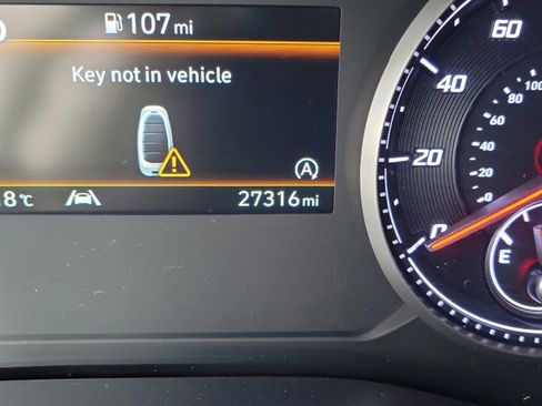 Used 2023 Hyundai Santa Fe SEL image 25