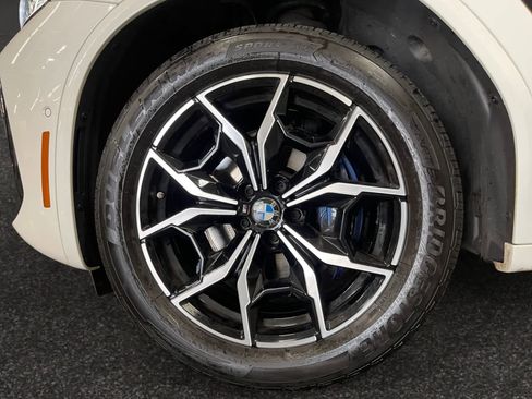 Used 2023 BMW X3 M40i w/ Premium Package image 9