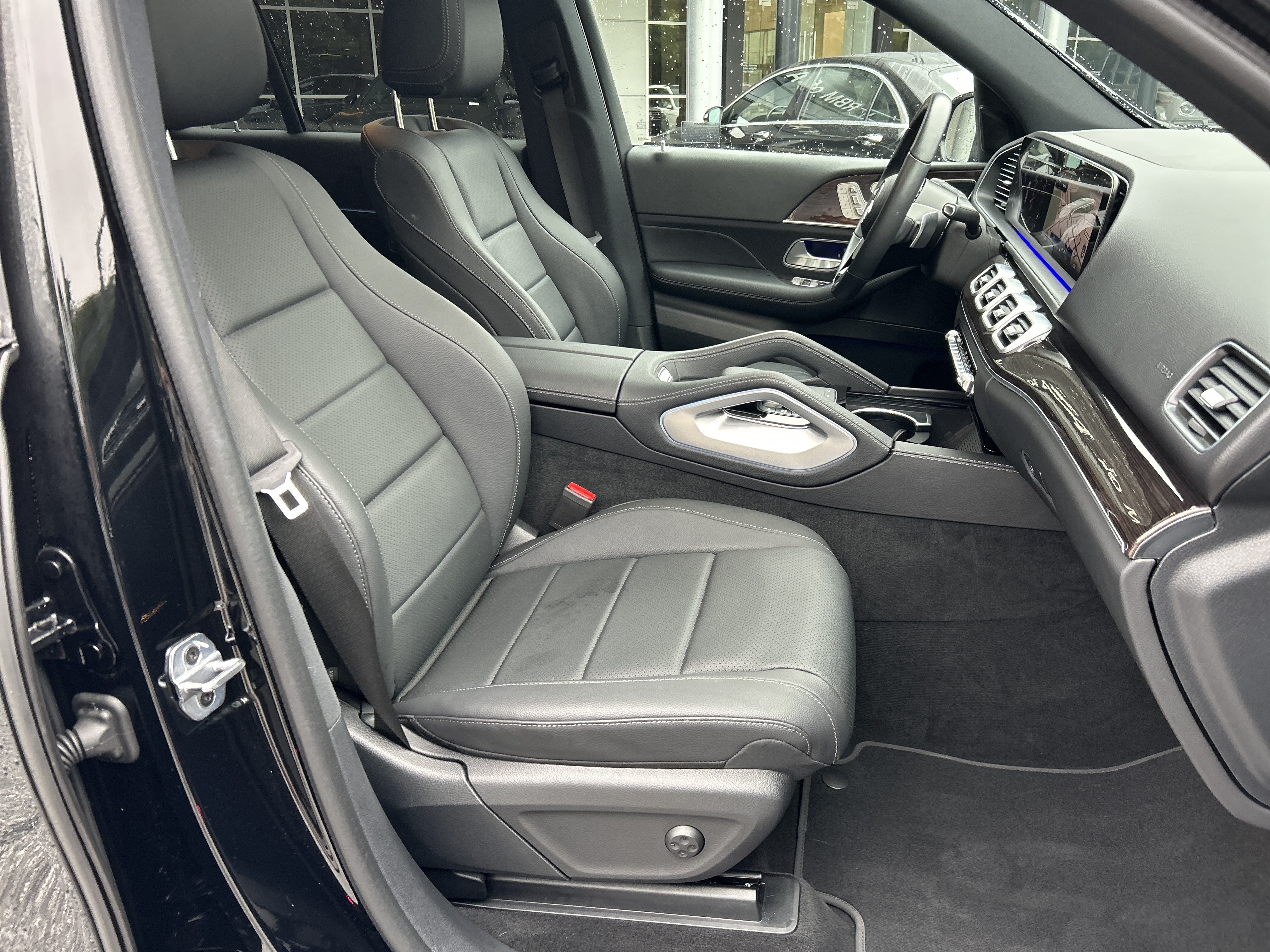 Certified 2025 Mercedes-Benz GLE 350 4MATIC image 50