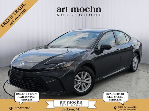 Used 2026 Toyota Camry LE FWD image 1