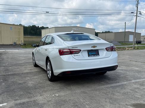 Used 2021 Chevrolet Malibu LT FWD image 37